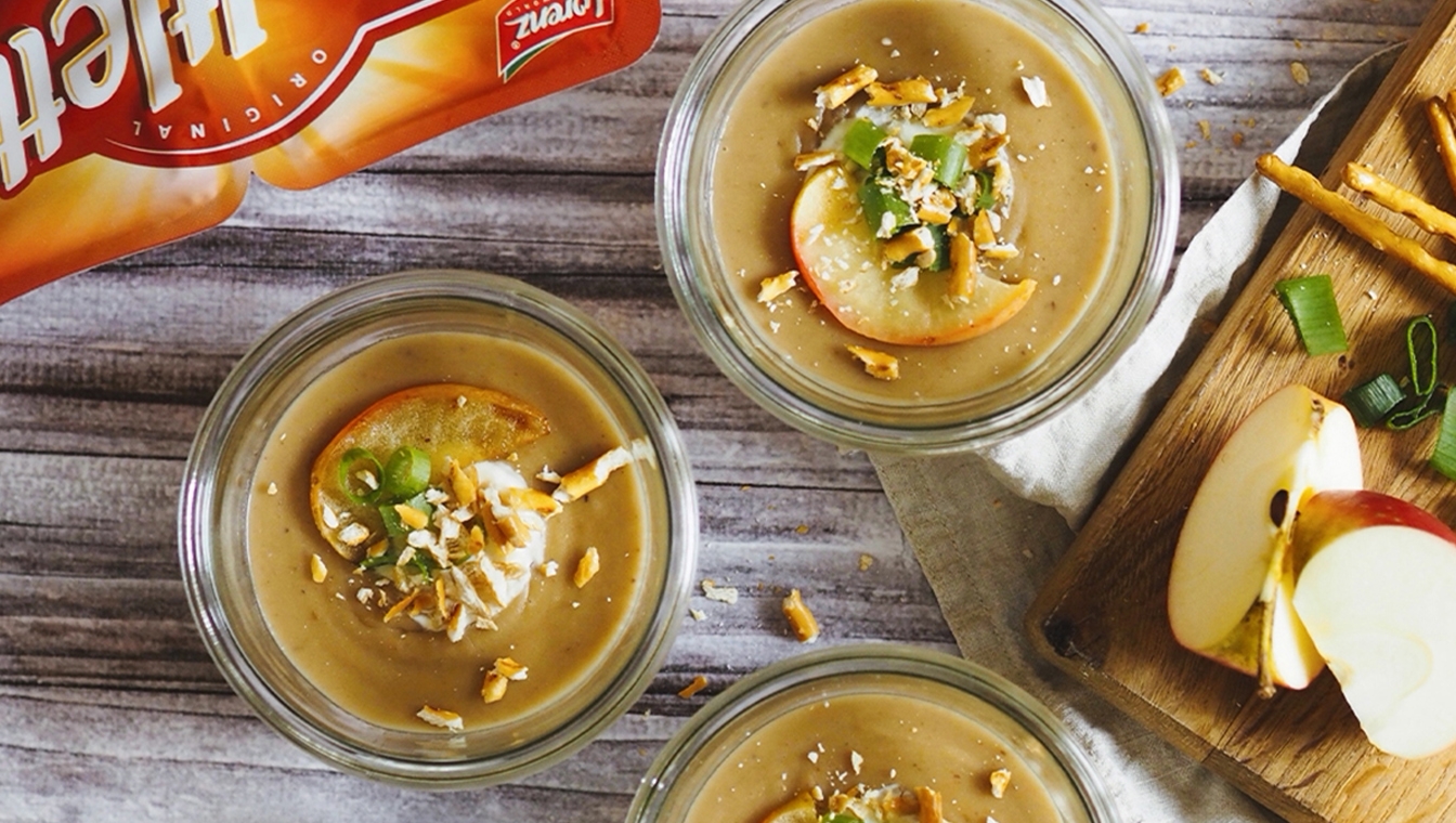 Maronensuppe mit Ziegenkäse und Apfel